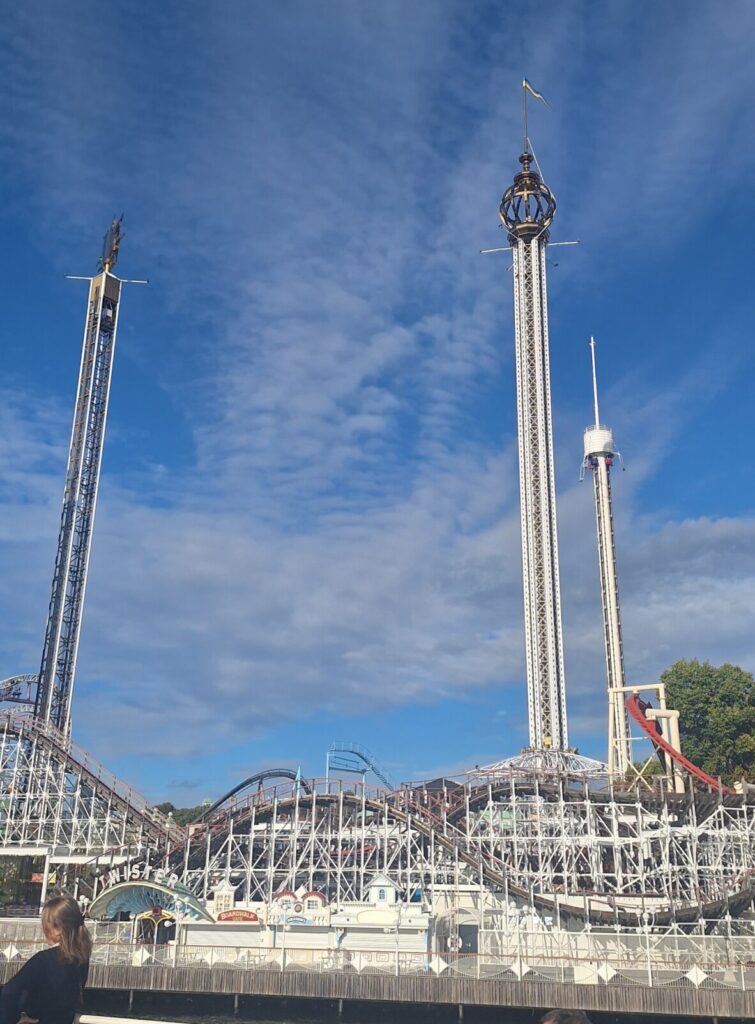 Perfect views of Gröna Lund from Ferry Line 80.