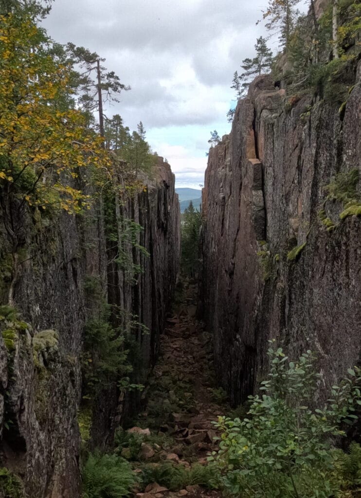 The Slåttdalsskrevan, the absolute highlight of the Höga Kusten Leden.